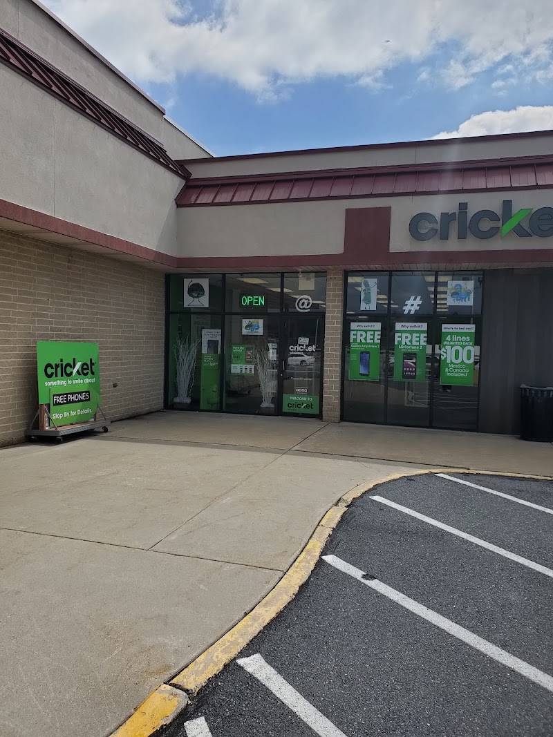 Weis Plaza